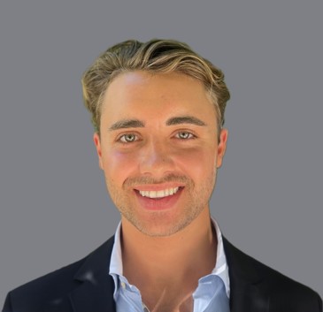Zach Maier Headshot